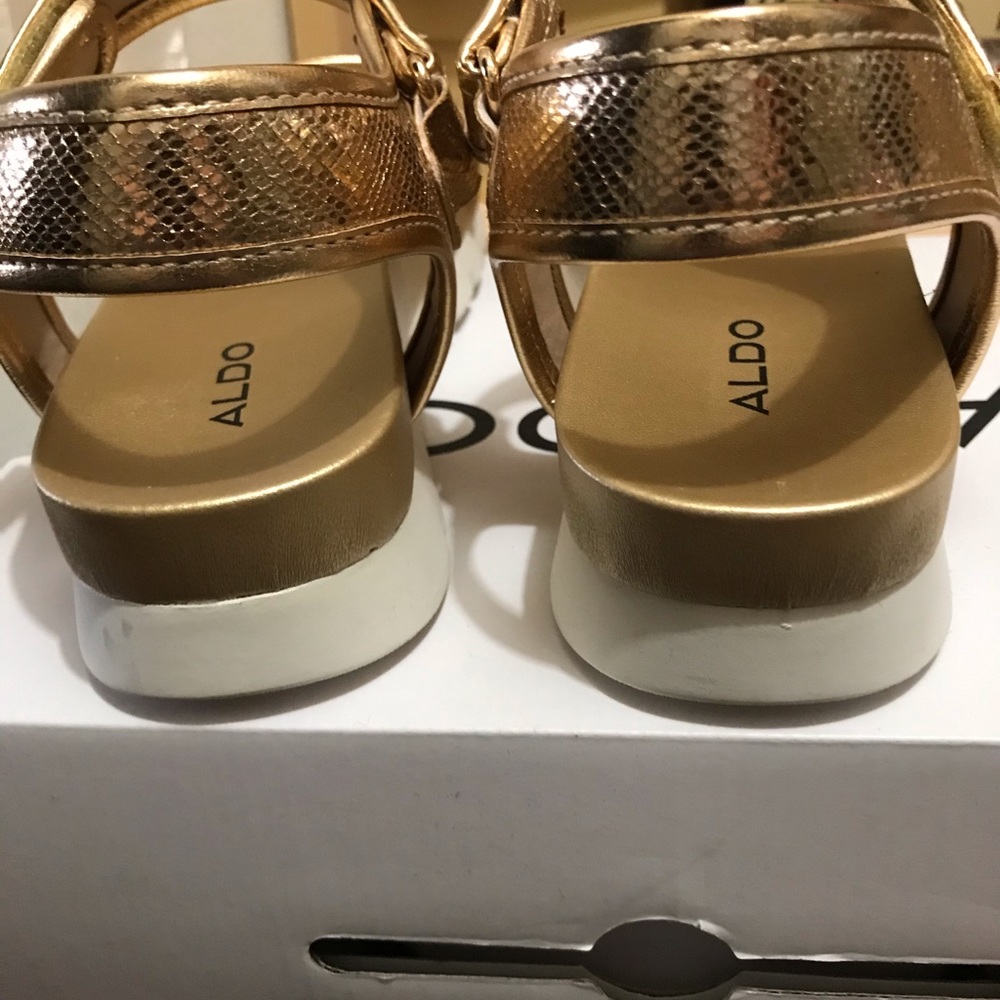 Aldo - Picture 3 of 4